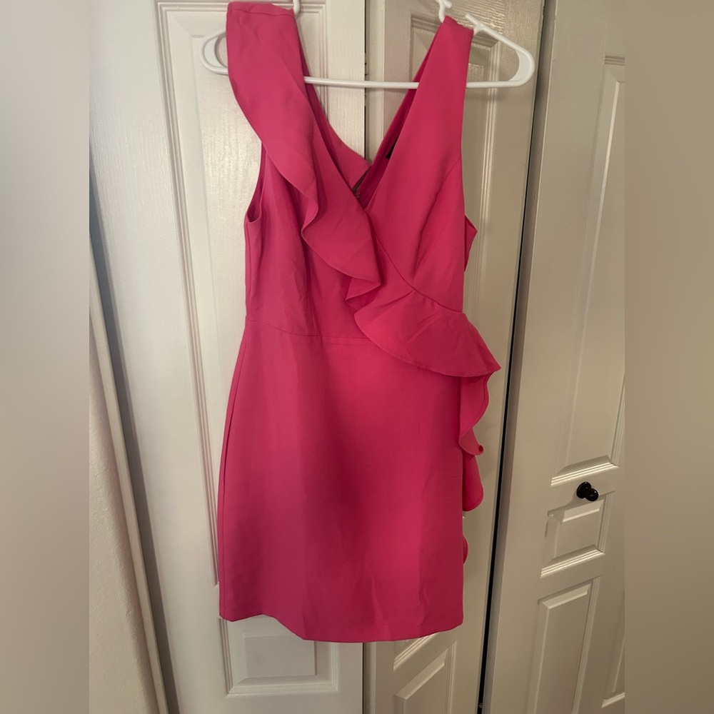 Pink Ruffle Dress 🩷 - Picture 3 of 8